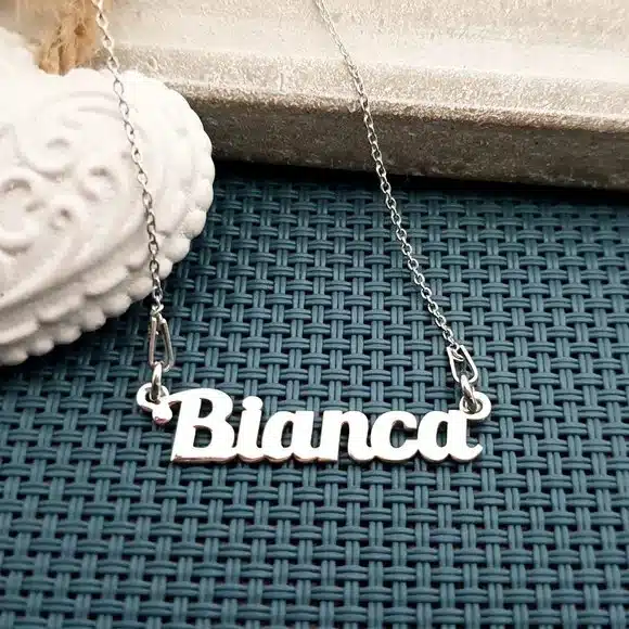 Lantisor din argint personalizat cu nume