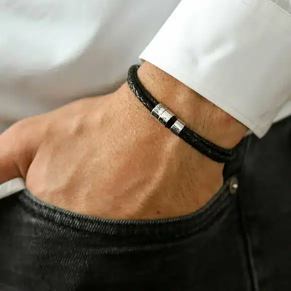 Bratara din piele cu 3 texte personalizate