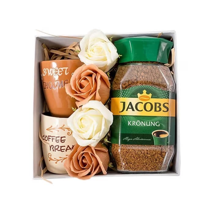 Cutie cadou pentru iubitorii de cafea, Jacobs Kronung + set de cani