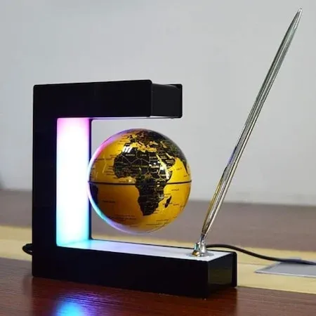 Glob pământesc cu levitație magnetică și lumină LED